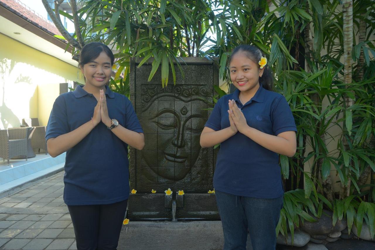 Andari Legian Hotel Bali Exterior foto